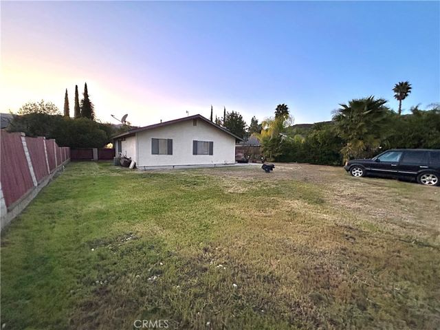 209 Ohio, Lake Elsinore, CA 92530