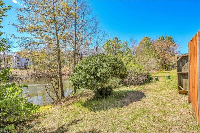 3872 Chimney Creek Dr DR, Virginia Beach, VA 23462