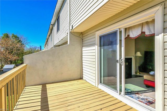 3872 Chimney Creek Dr DR, Virginia Beach, VA 23462