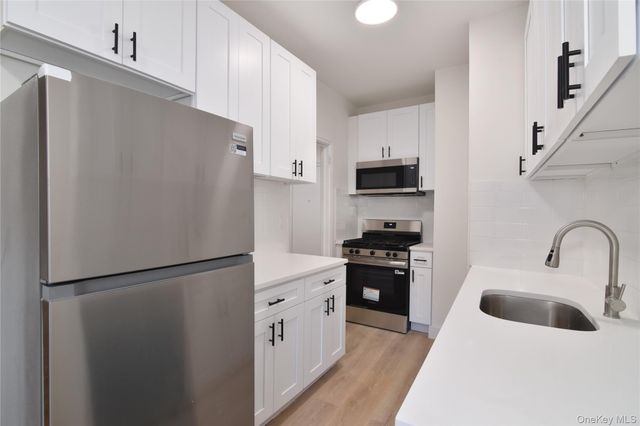 590 E 3rd Street 4C, Mount Vernon, NY 10553
