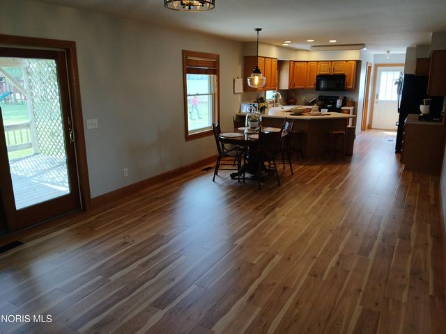 13145 Angola Road, Swanton, OH 43558