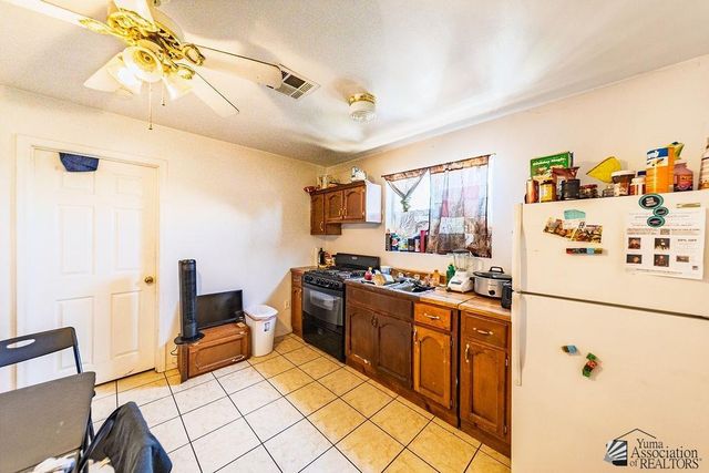 1067 N 4 Dr, San Luis, AZ 85336