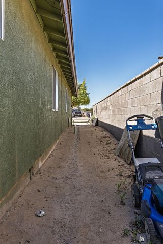 1067 N 4 Dr, San Luis, AZ 85336