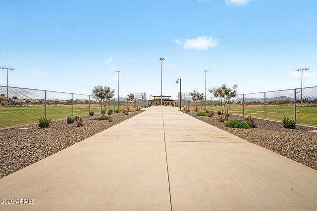 40927 W SUNLAND Drive, Maricopa, AZ 85138