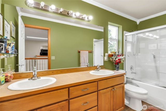 10209 28th Drive SE, Everett, WA 98208
