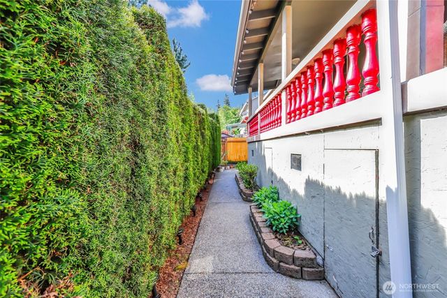 10209 28th Drive SE, Everett, WA 98208