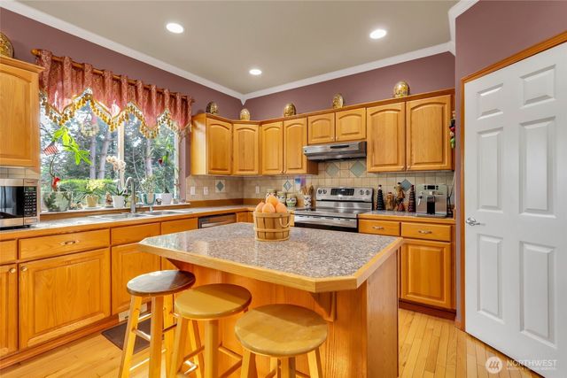 10209 28th Drive SE, Everett, WA 98208