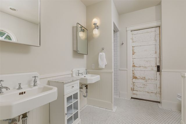 804 N College Street, Mckinney, TX 75069