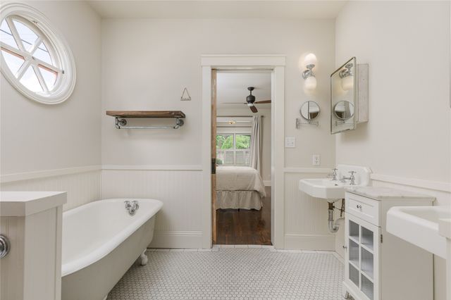 804 N College Street, Mckinney, TX 75069