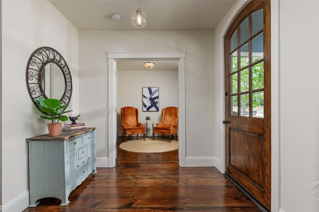 804 N College Street, Mckinney, TX 75069