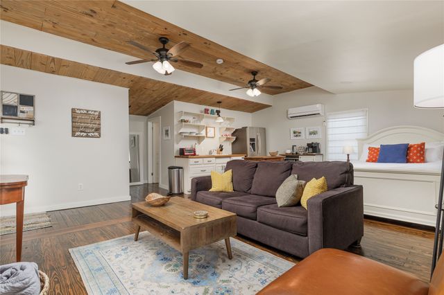 804 N College Street, Mckinney, TX 75069