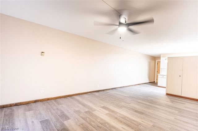 2331 E Market Street 124, Akron, OH 44312