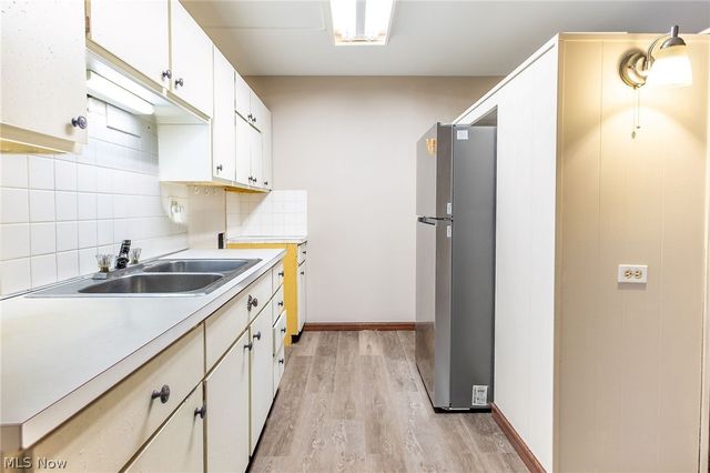 2331 E Market Street 124, Akron, OH 44312