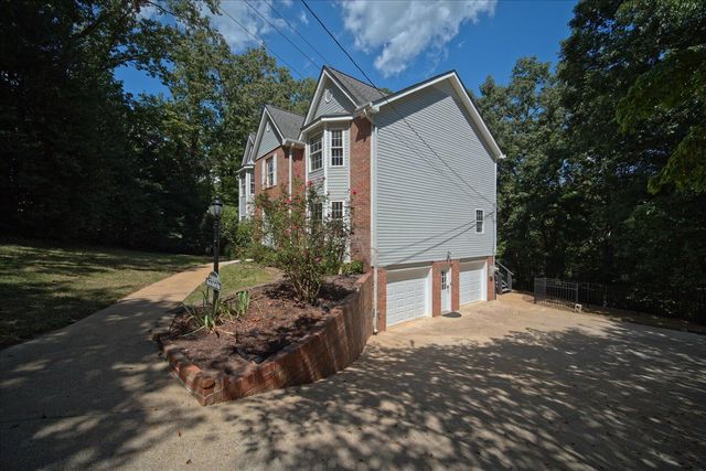 2009 Rock Bluff Road, Hixson, TN 37343