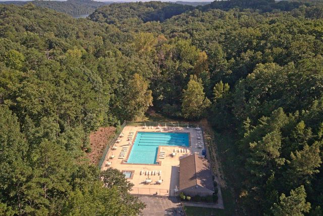 2009 Rock Bluff Road, Hixson, TN 37343