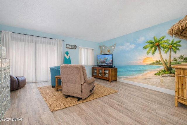 46 Chippingwood Lane, Ormond Beach, FL 32176