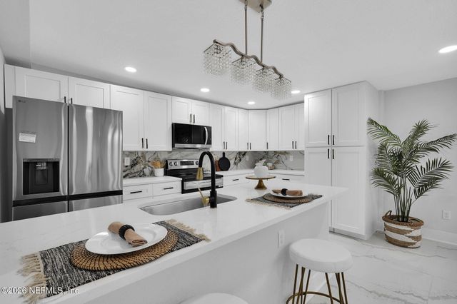 3946 MURRHEE Road, Green Cove Springs, FL 32043