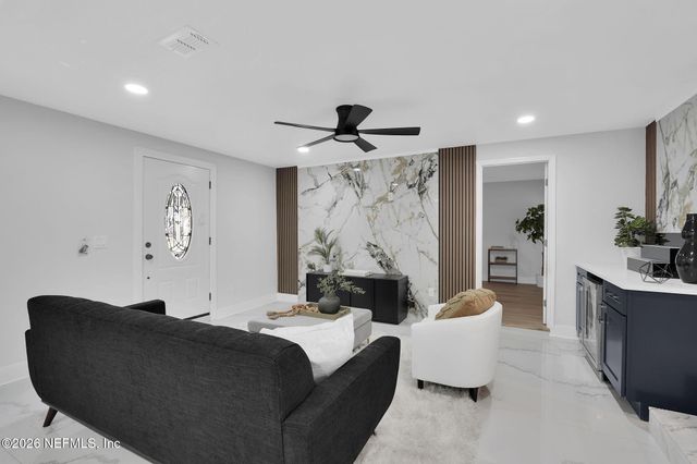 3946 MURRHEE Road, Green Cove Springs, FL 32043