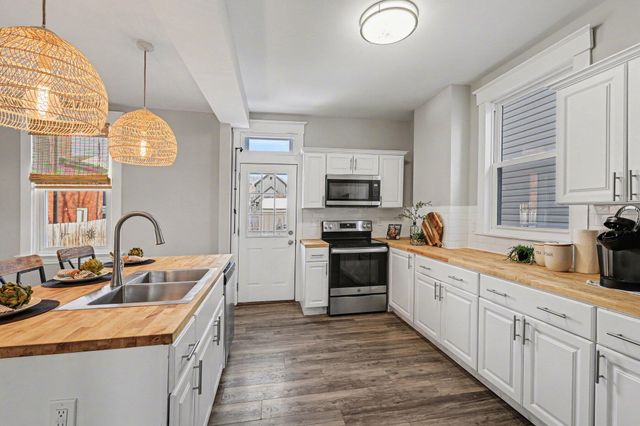 520 4th Avenue, Dayton, KY 41074