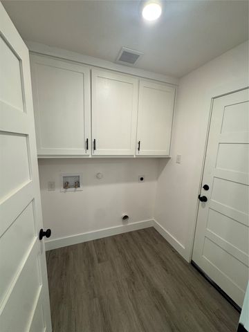 103 Virginia Drive, Palmer, TX 75152