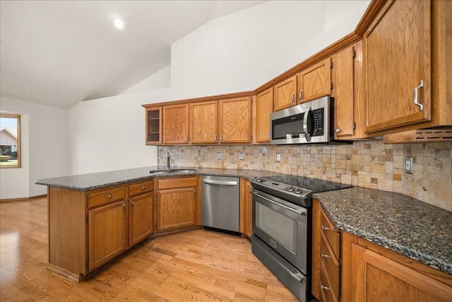 2102 E Dunbar Ln, Spokane, WA 99223