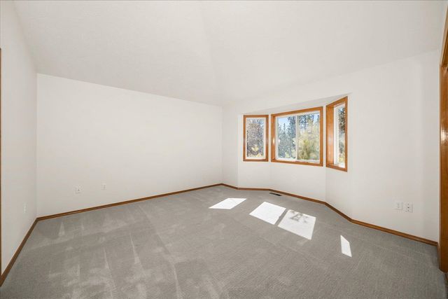 2102 E Dunbar Ln, Spokane, WA 99223