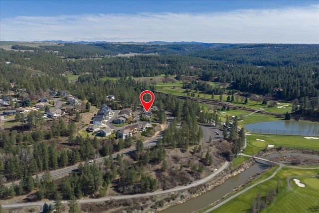 2102 E Dunbar Ln, Spokane, WA 99223