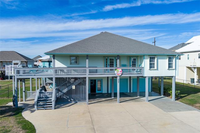 3279 Prides Way, Crystal Beach, TX 77650