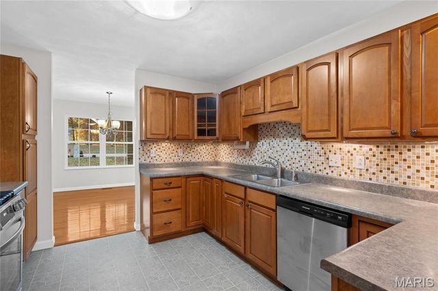 6450 Timber Lane Drive, Mascoutah, IL 62258