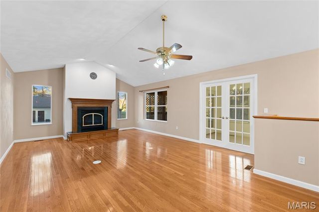 6450 Timber Lane Drive, Mascoutah, IL 62258