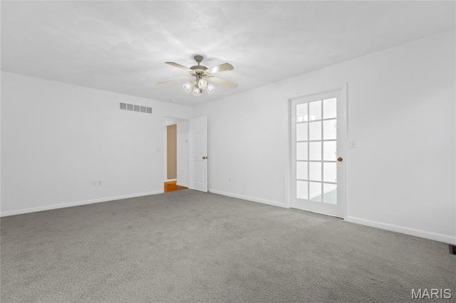 6450 Timber Lane Drive, Mascoutah, IL 62258