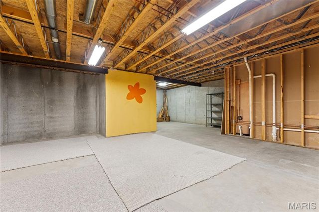 6450 Timber Lane Drive, Mascoutah, IL 62258