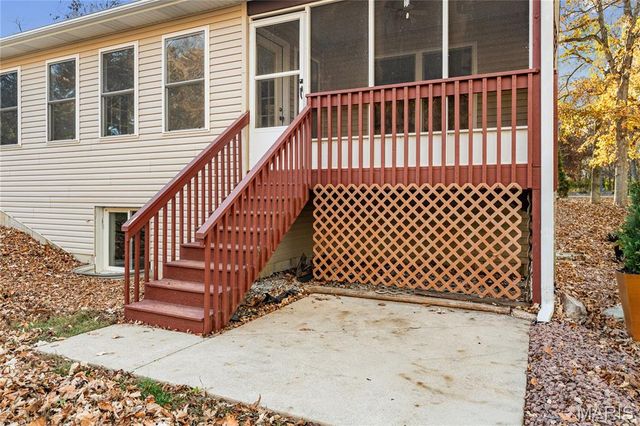 6450 Timber Lane Drive, Mascoutah, IL 62258