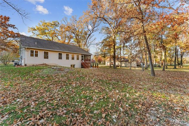 6450 Timber Lane Drive, Mascoutah, IL 62258