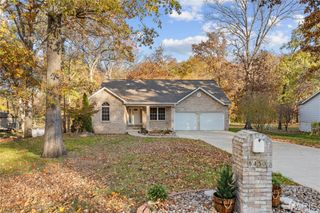 6450 Timber Lane Drive, Mascoutah, IL 62258