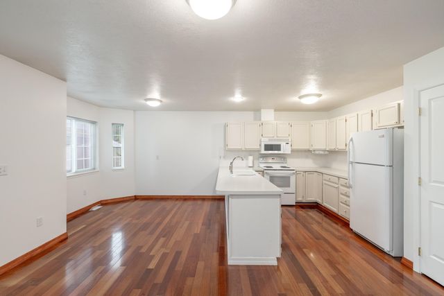1113 S Adams Rd, Spokane Valley, WA 99037