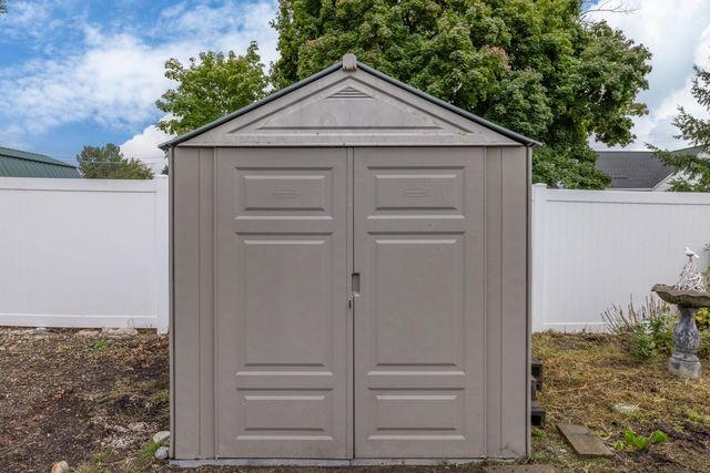 1113 S Adams Rd, Spokane Valley, WA 99037