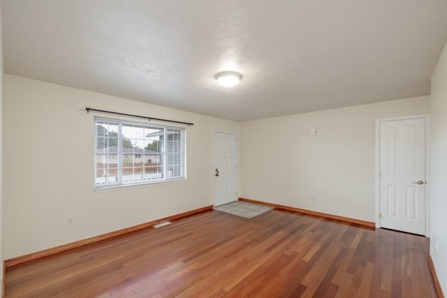 1113 S Adams Rd, Spokane Valley, WA 99037