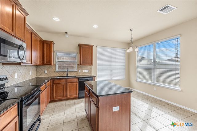 5504 English Oak Drive, Killeen, TX 76542