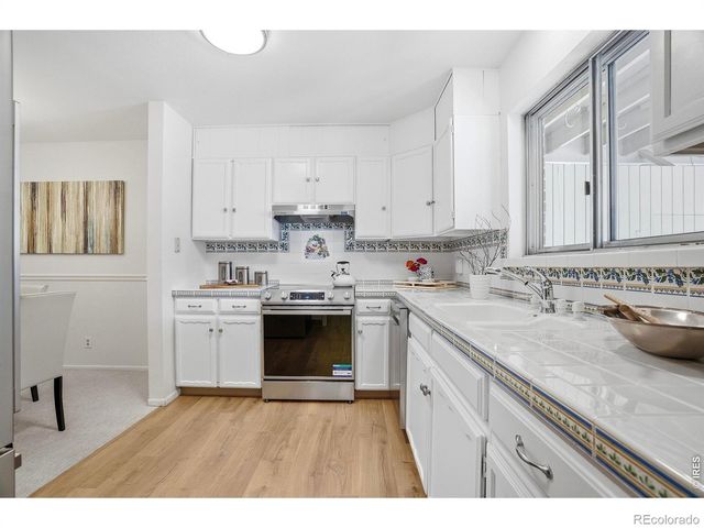 1466 Greenbriar Boulevard, Boulder, CO 80305