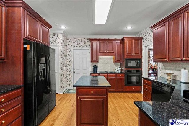 1860 Brigadoone Lane, Florence, SC 29505