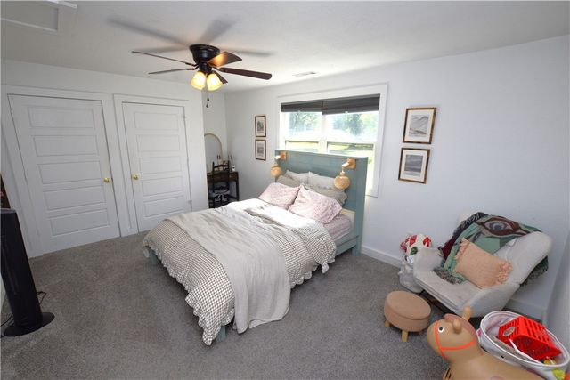 202 W Graham Street, Prairie Grove, AR 72753