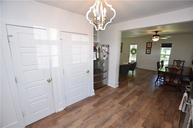 202 W Graham Street, Prairie Grove, AR 72753