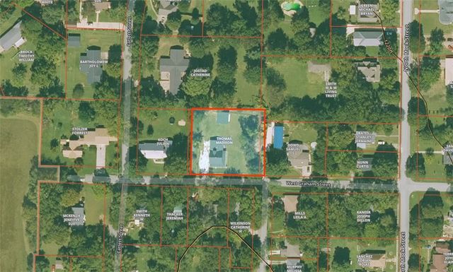 202 W Graham Street, Prairie Grove, AR 72753