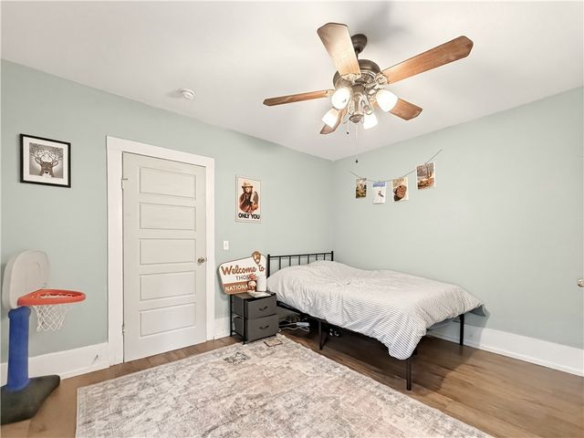 202 W Graham Street, Prairie Grove, AR 72753