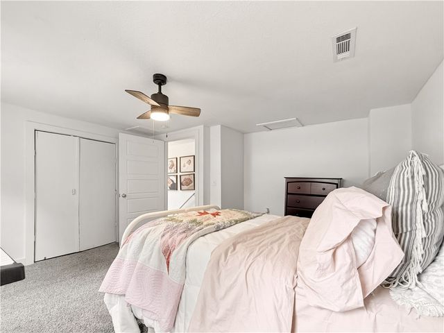 202 W Graham Street, Prairie Grove, AR 72753