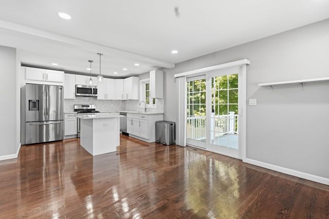 30 Highland St, Revere, MA 02151