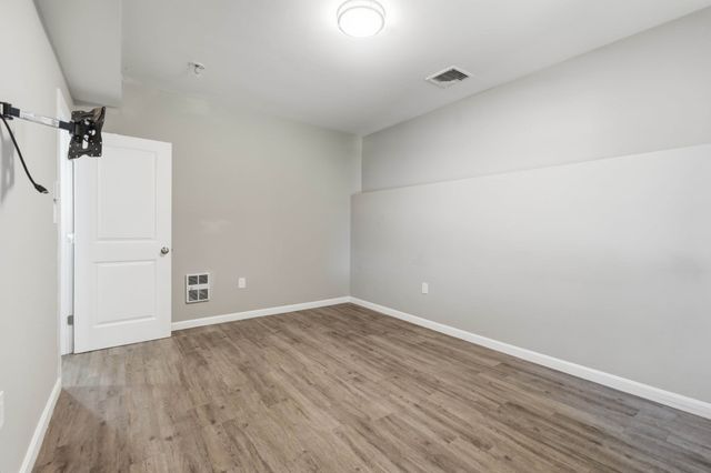 30 Highland St, Revere, MA 02151