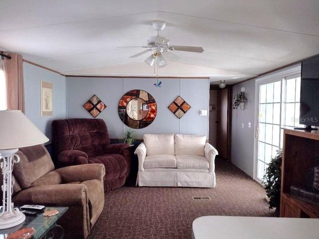 15 MATT COURT, Bunnell, FL 32110