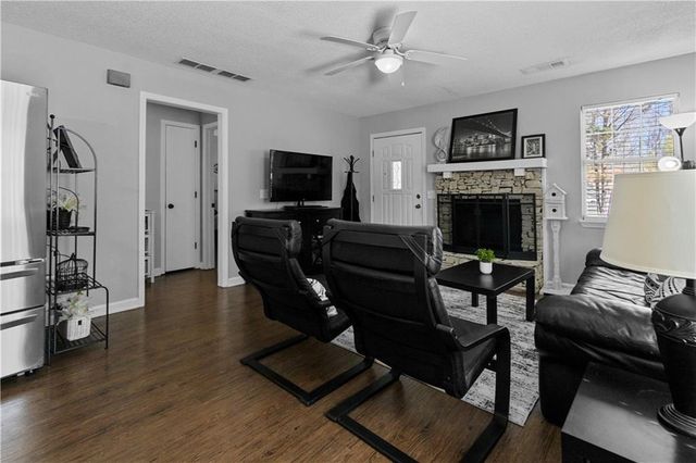 3560 Catalina Drive, Cumming, GA 30041